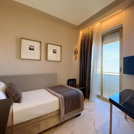 Hotel Ambasciatori Rimini Phòng bức ảnh