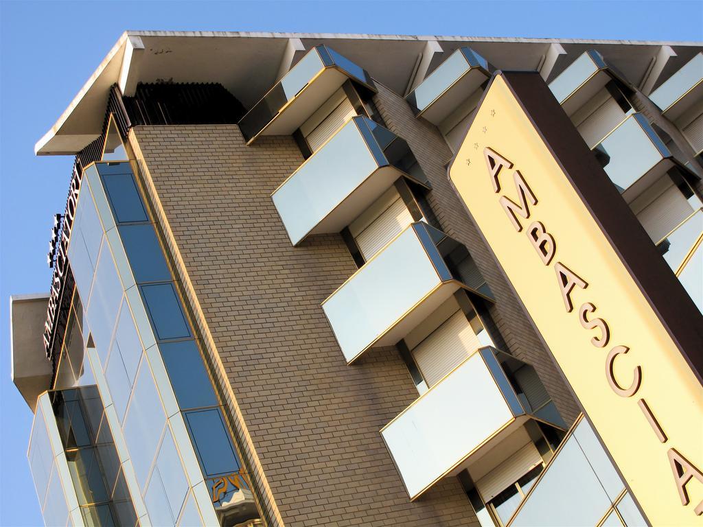 Hotel Ambasciatori Rimini Ngoại thất bức ảnh